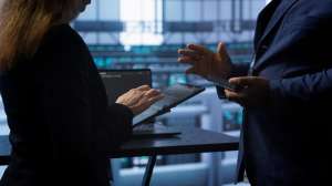The Importance of Wireless Networks in Maintaining Regulatory Compliance The Importance of Wireless Networks in Maintaining Regulatory Compliance
